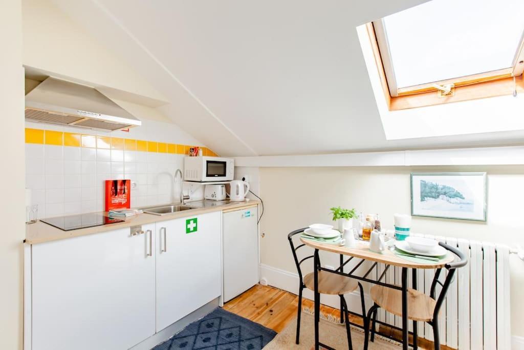 Sky Accommodations Barcelona Studio Coimbra Eksteriør bilde